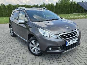 Peugeot 2008 1,2Turbo Benz. Panorama Dach.Navigacja.Ledy.Klimatr 2 str.Temp.