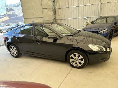 Volvo S60 II-1
