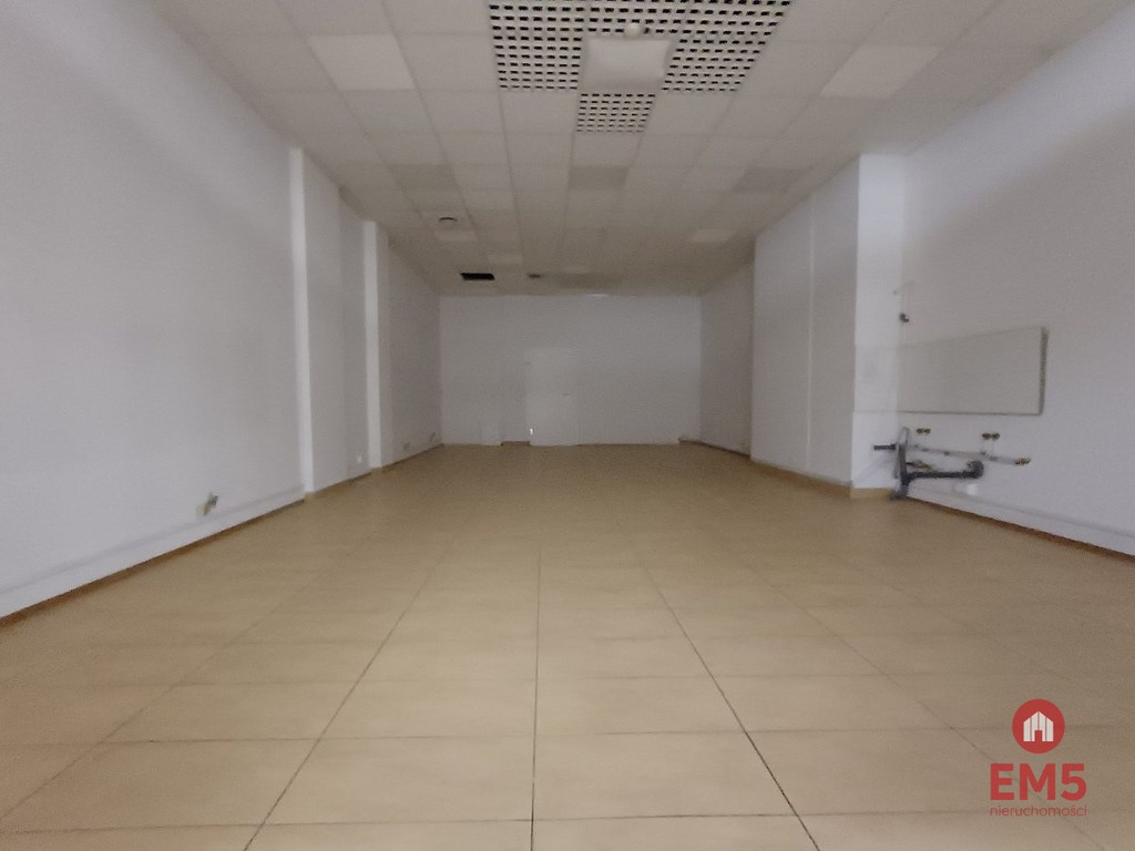 lokal handlowy, usługowy na sprzedaż