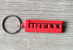 Kolekcjonerski breloczek do kluczy w kształcie logo PIRELLI