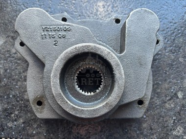 Massey Fergusson 8210 8220 8240 8260 8170 - pompa oleju skrzyni biegów YZ150109 3903654M3-1