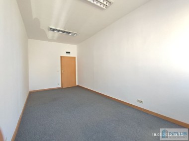 Biuro 20 m2, bezpłatny parking, Rondo Starołeka-1