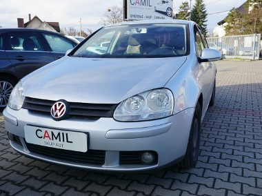 Volkswagen Golf V-1