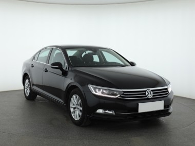 Volkswagen Passat B8 , Salon Polska, Serwis ASO, Navi, Klimatronic, Tempomat,-1