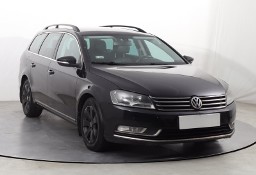 Volkswagen Passat B7 , Salon Polska, Navi, Klimatronic, Tempomat, Parktronic,ALU