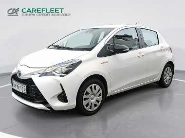 Toyota Yaris III Hybrid 100 Active Hatchback. DW8EY89-1