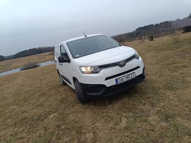 Toyota ProAce City 2021r. Furgon Bluethooth Polski salon-1