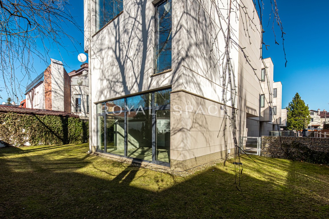 Nowoczesny dom z ogrodem | Rumiana House I – pohled 3