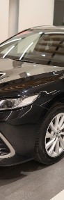 Toyota Camry 2.5 Hybrid Comfort CVT-3