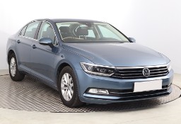 Volkswagen Passat B8 , Salon Polska, Navi, Klimatronic, Tempomat, Parktronic,