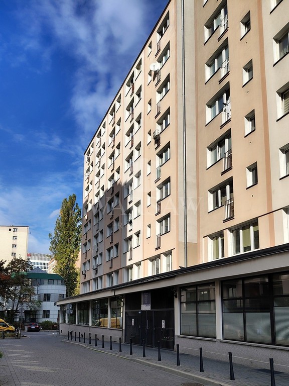 2 OSOBNE pokoje, Metro Rondo ONZ, do remontu - Widok 5