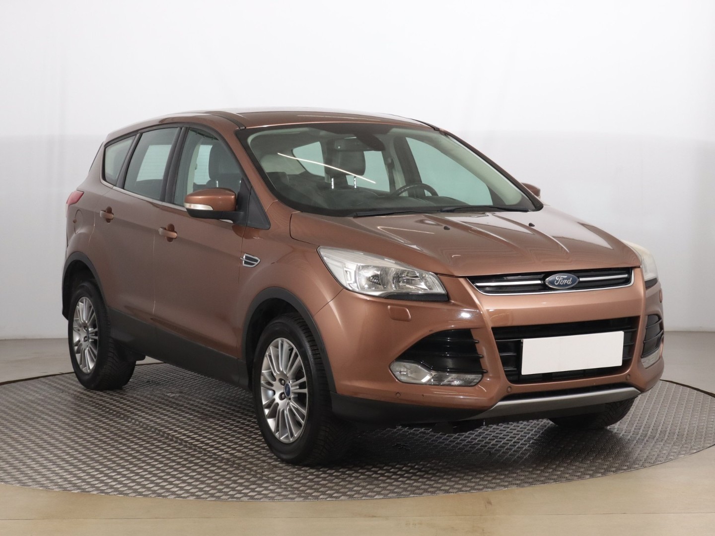 Ford Kuga , Skóra, Klimatronic, Tempomat, Parktronic,