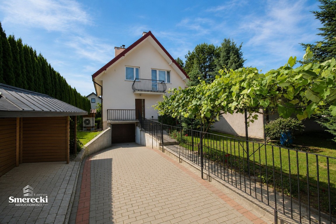Dom na sprzedaż, 4 pokoje, 120 m², Dys