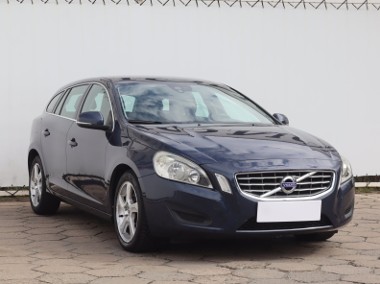 Volvo V60 I , Klimatronic, Tempomat, Parktronic,ALU-1