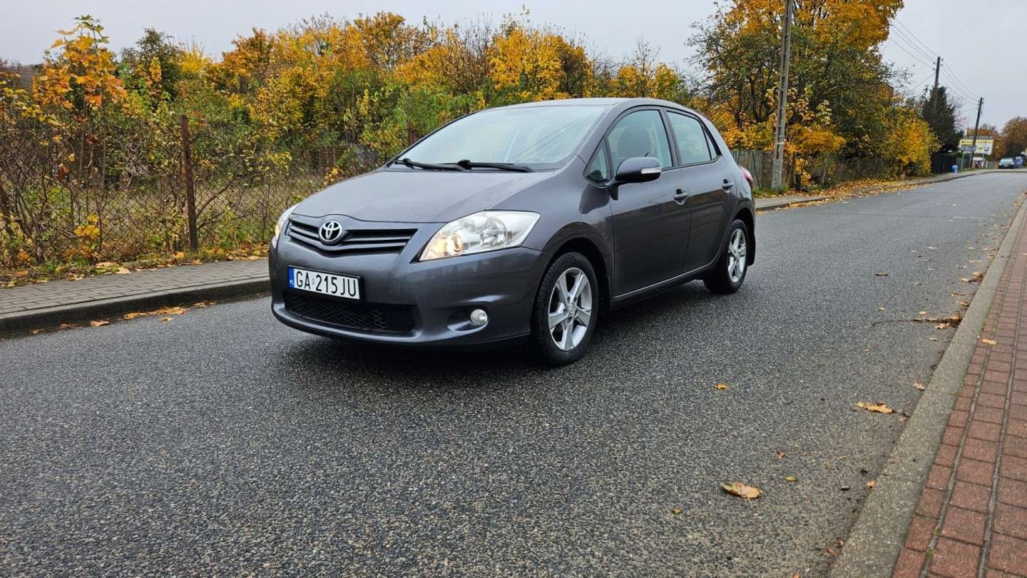 Toyota Auris I