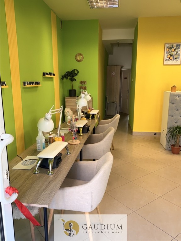 Lokal w centrum Gdyni z witryną - Widok 4