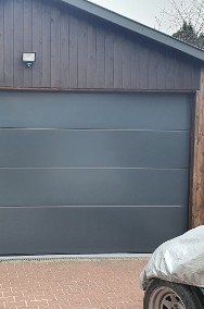 Nowa brama garażowa segmentowa FAKRO 3000x2500 antracyt Czyste powietrze -2