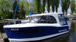 Łódź motorowa Janmor 700