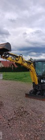 Minikoparka New Holland E19C-3