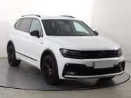 Volkswagen Tiguan II Tiguan Allspace , Automat, Skóra, Navi, Klimatronic, Tempomat, Parkt