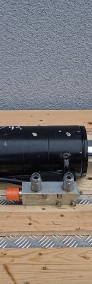 Cylinder hydrauliczny poziomowania Manitou MLT 741 {łyżki}-4