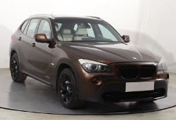 BMW X1 I (E84) , 177 KM, Automat, Skóra, Navi, Xenon, Bi-Xenon, Klimatronic,