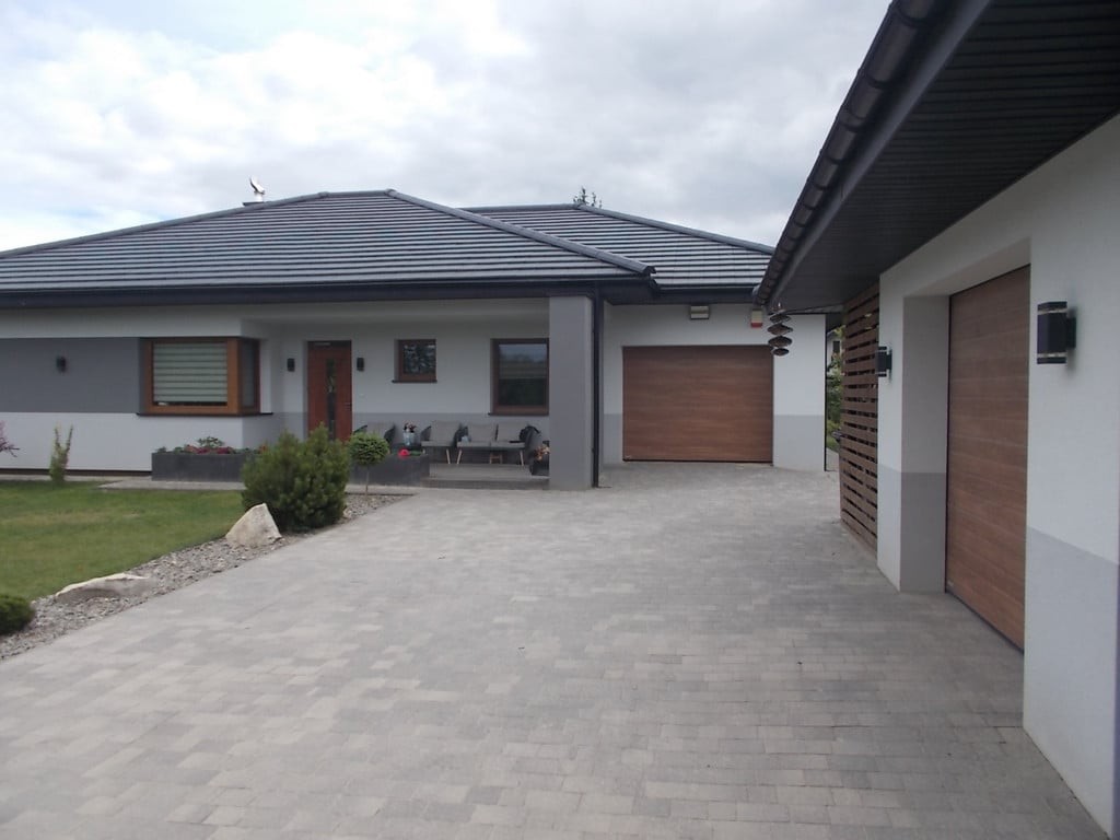Przestronna rezydencja 115 m2 (pow. całk: 202 m2) w Świdniku + wolnost. budynek