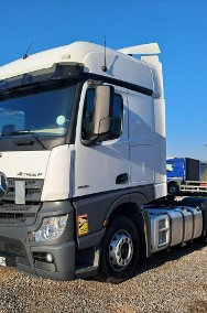 Mercedes-Benz actros-2