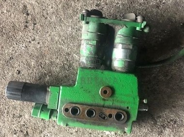 Sekcja Rozdzielacza John Deere-1