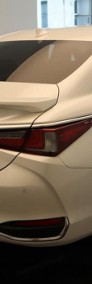 Lexus ES VII 300h Business Edition 2.5 E-CVT 300h Business Edition 2.5 E-CVT 218KM-4