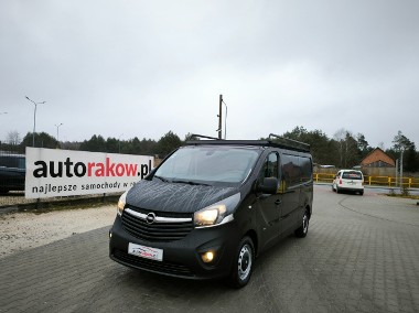 Opel Vivaro-1