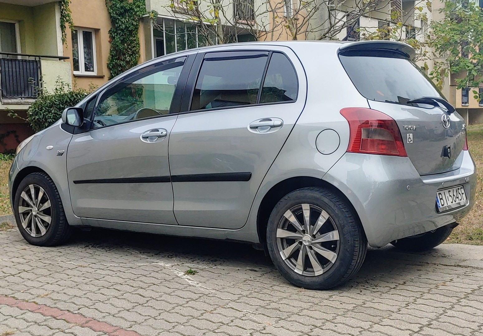 Toyota Yaris II Pierwszy właściciel. Auto, również dla niepełnosprawnego kierowcy