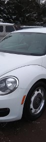 Volkswagen New Beetle-3