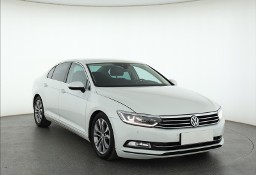 Volkswagen Passat B8 , Salon Polska, Navi, Klimatronic, Tempomat, Parktronic