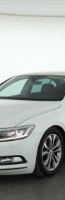 Volkswagen Passat B8 , Salon Polska, Navi, Klimatronic, Tempomat, Parktronic-3