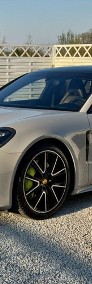 Porsche Panamera-4