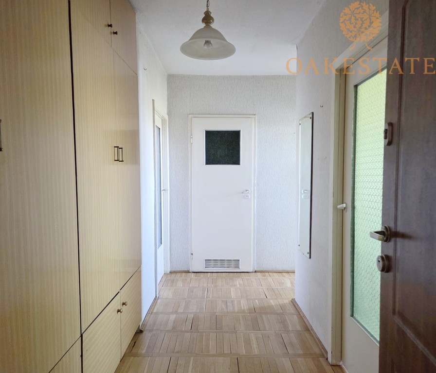 44m²/2 pokoje/loggia/miejsce postojowe/centrum – další