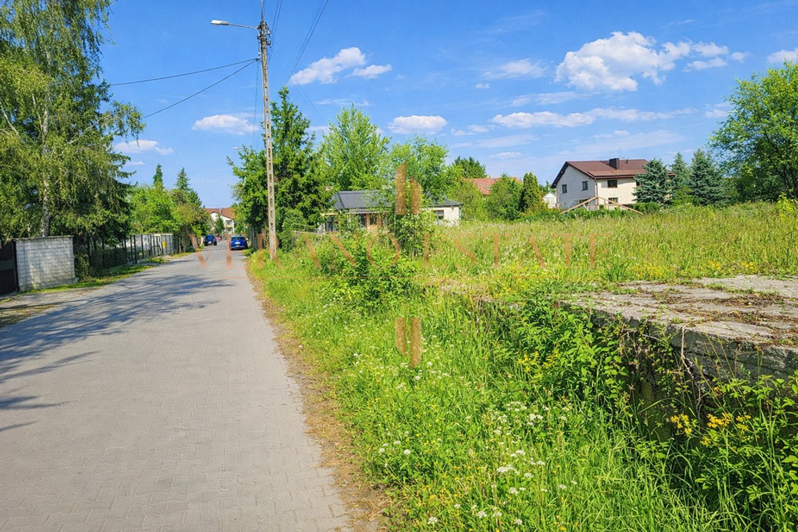 Działka budowlana - centrum Łomianek ul. Agawy - Widok 3