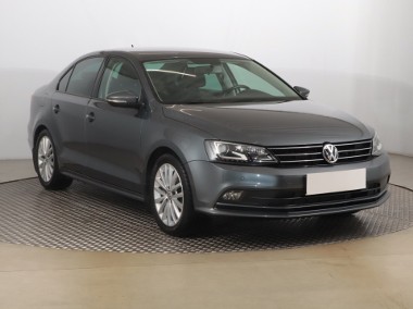 Volkswagen Jetta VI , Salon Polska, Xenon, Bi-Xenon, Klimatronic, Tempomat,-1