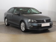 Volkswagen Jetta VI , Salon Polska, Xenon, Bi-Xenon, Klimatronic, Tempomat,