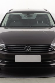 Volkswagen Passat B8 , 190 KM, Automat, Klimatronic, Tempomat, Parktronic,-2