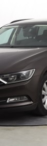 Volkswagen Passat B8 , 190 KM, Automat, Klimatronic, Tempomat, Parktronic,-3