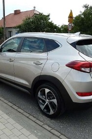 Hyundai Tucson III-2