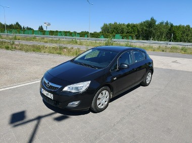 Opel Astra J-1