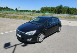 Opel Astra J