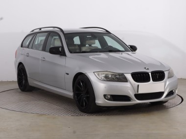 BMW SERIA 3 , Skóra, Navi, Klimatronic, Tempomat, Parktronic-1
