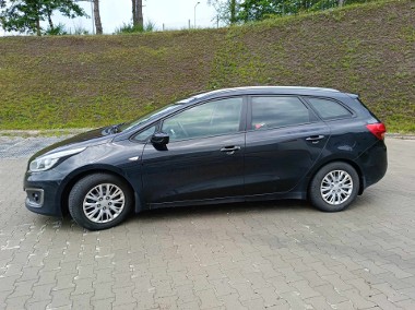 Kia Ceed Cee'd 1.6 CRDi M-1