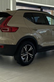 Volvo XC40 B4 Plus Dark 2.0 B4 Plus Dark (211KM) Kamera o zasięgu 360-2
