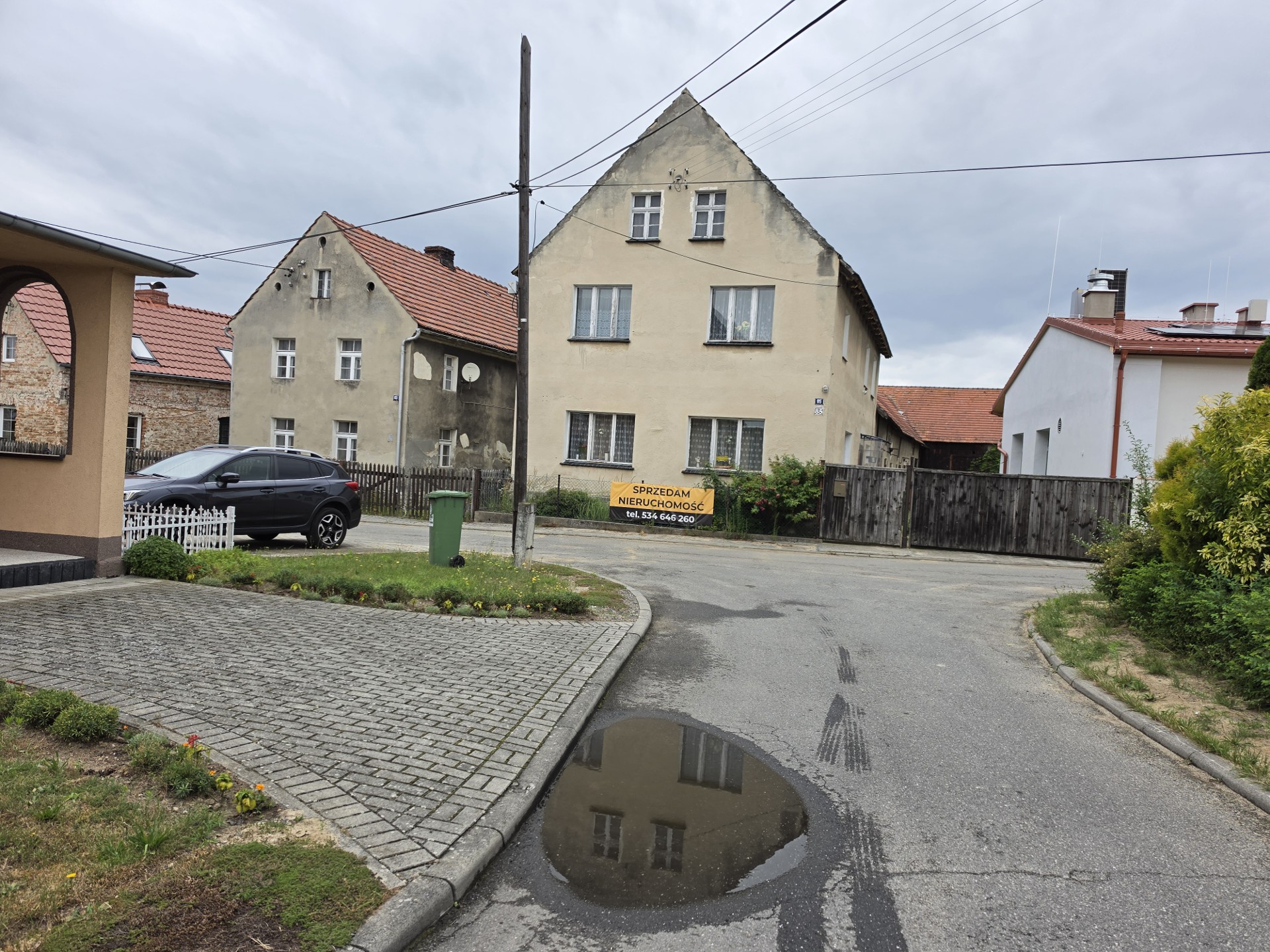 dom na sprzedaż