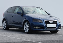 Audi A3 II (8P) , Klimatronic, Tempomat, Parktronic, Podgrzewane siedzienia